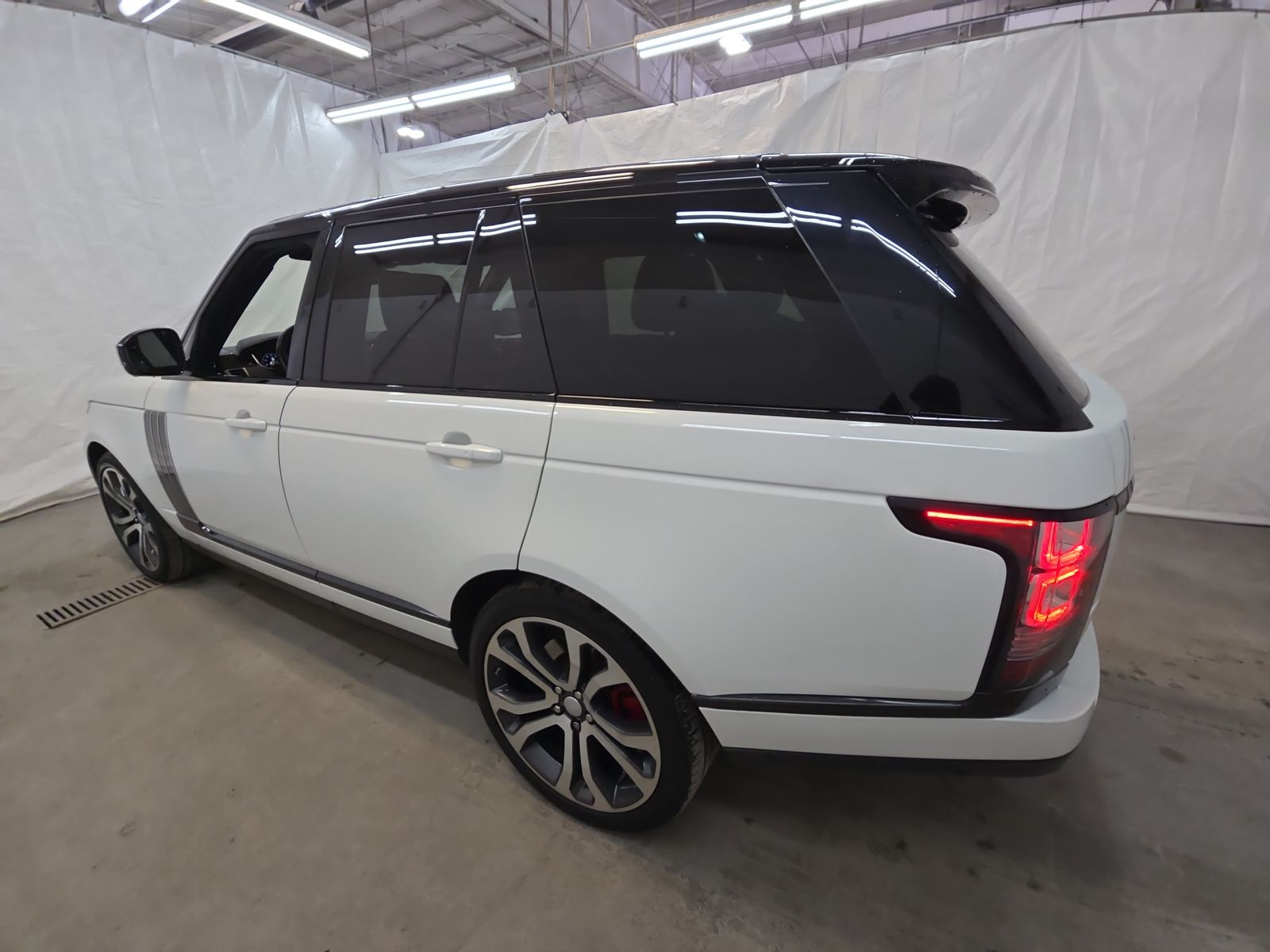 2017 Land Rover Range Rover SC SVA Dynamic AWD