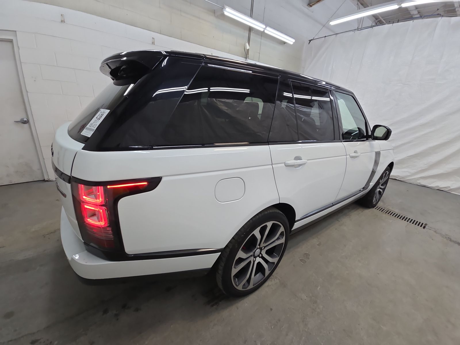 2017 Land Rover Range Rover SC SVA Dynamic AWD