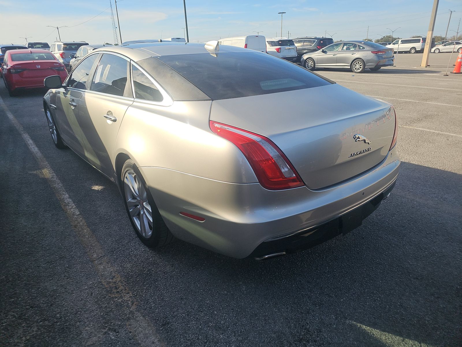 2016 Jaguar XJ L Portfolio FWD