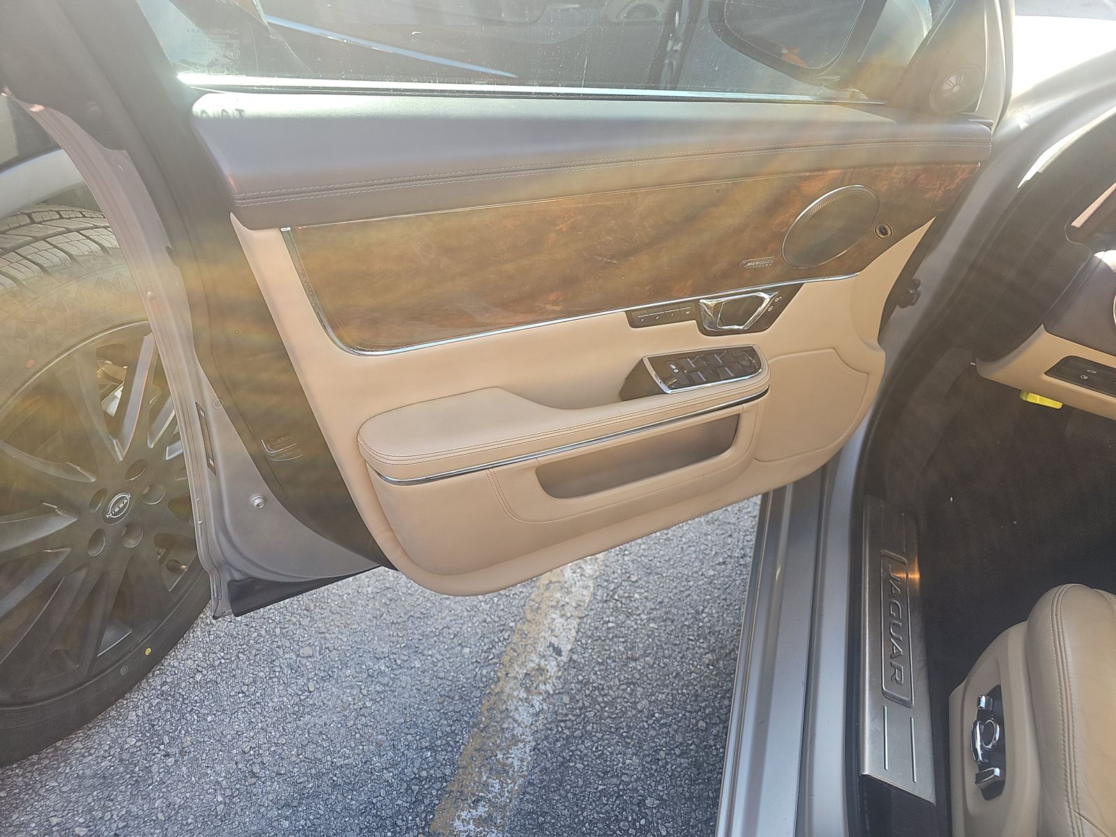 2016 Jaguar XJ L Portfolio FWD