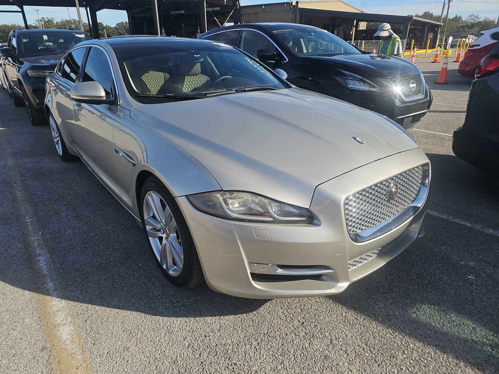 2016 Jaguar XJ L Portfolio FWD
