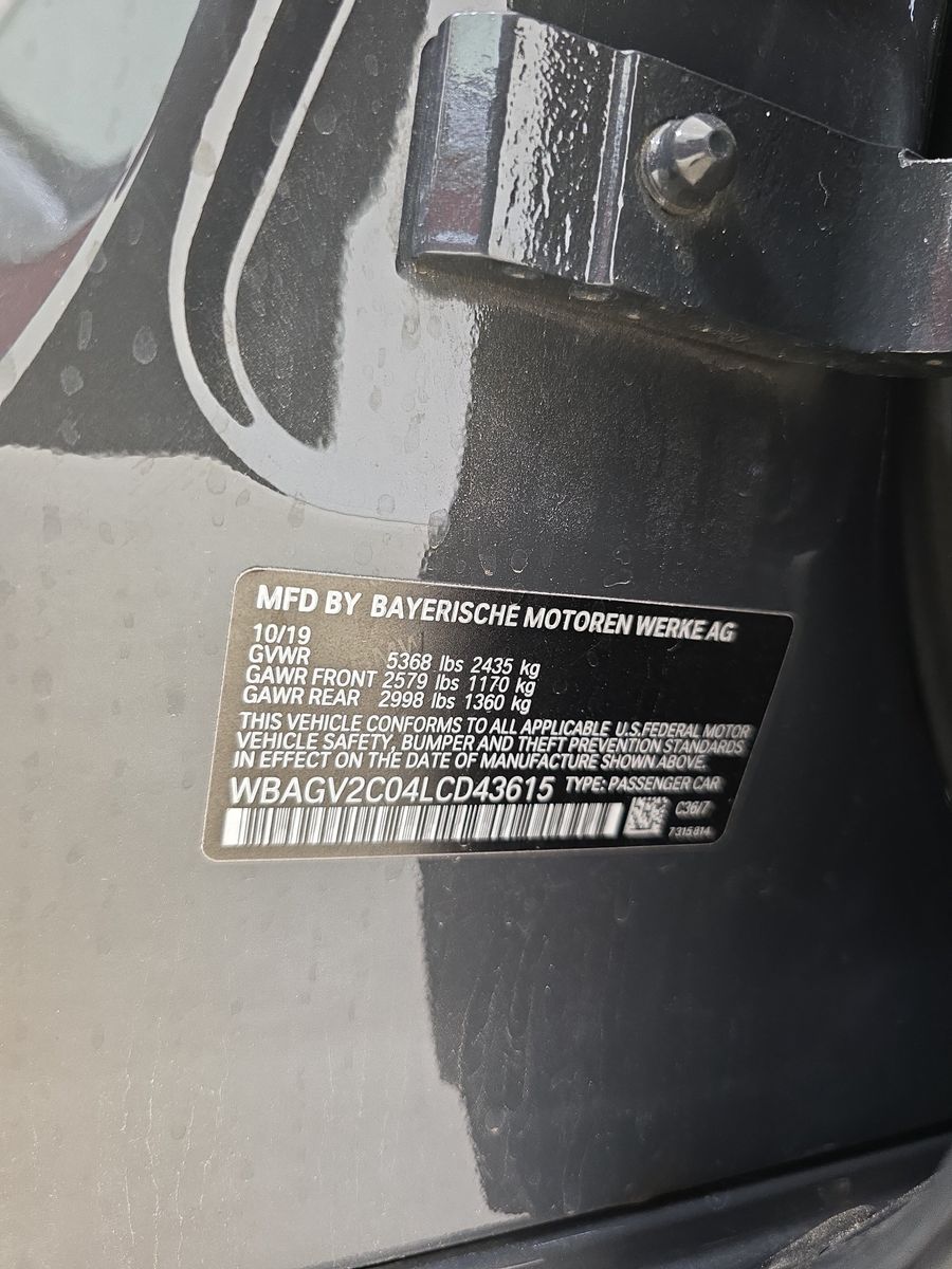 2020 BMW 8 Series 840i RWD