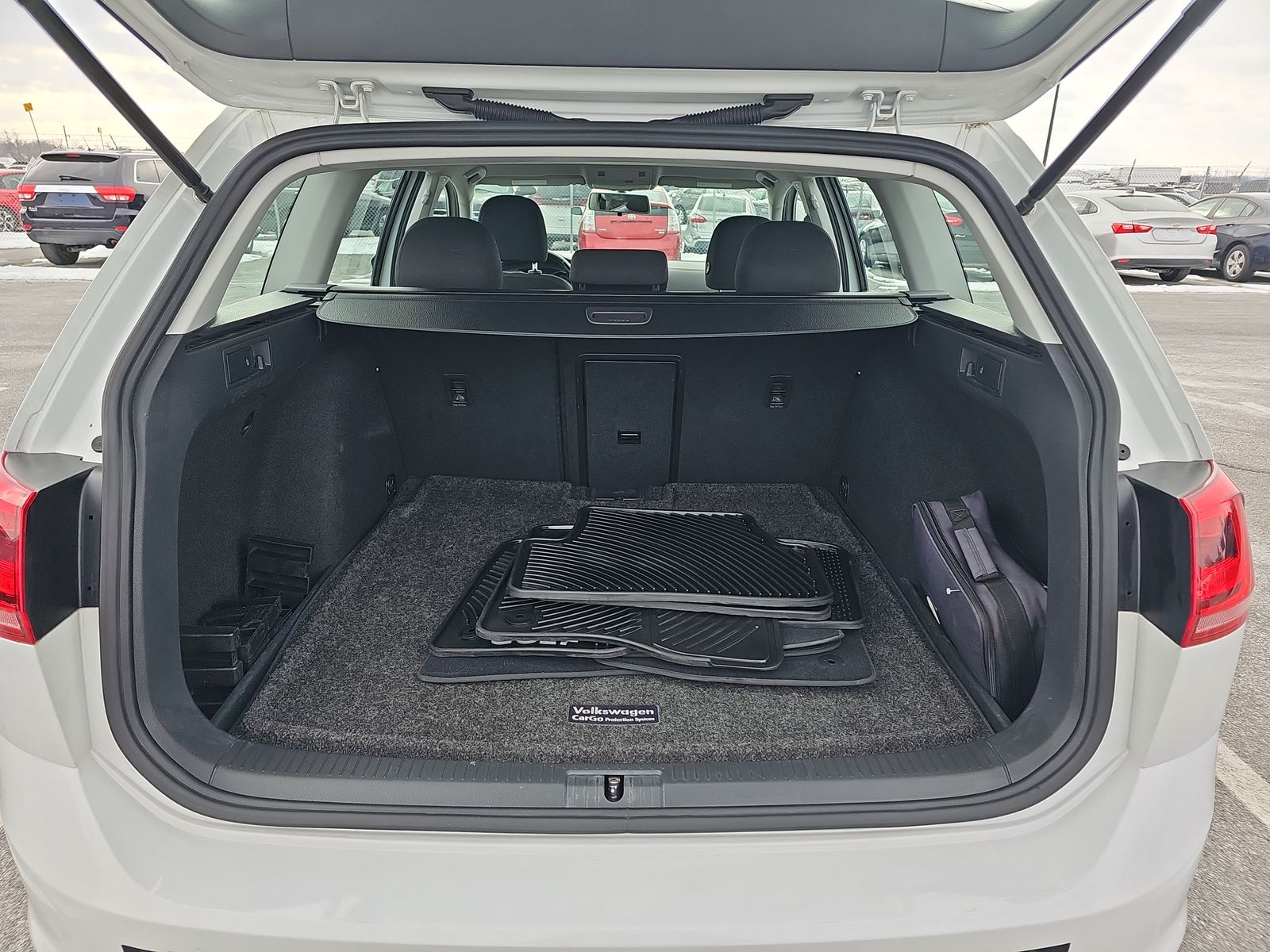 2017 Volkswagen Golf 1.8T S FWD