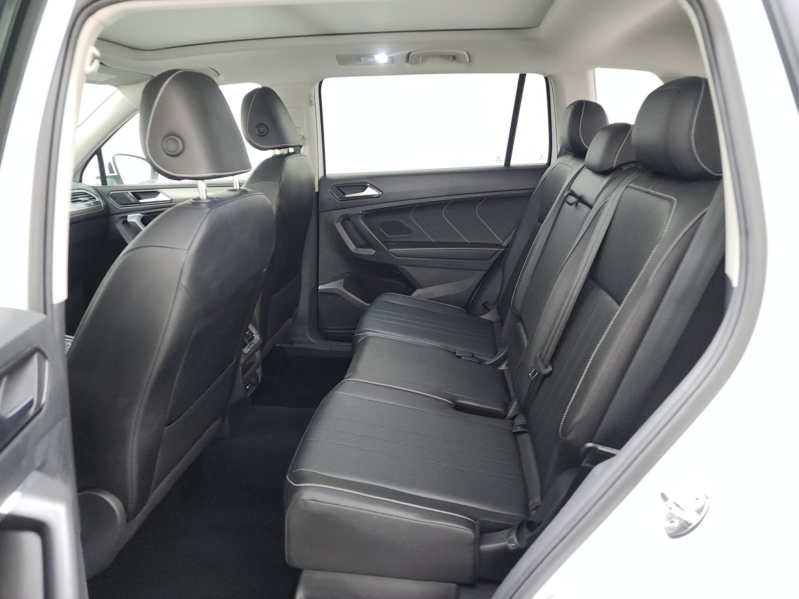 2022 Volkswagen Tiguan 2.0T SE AWD