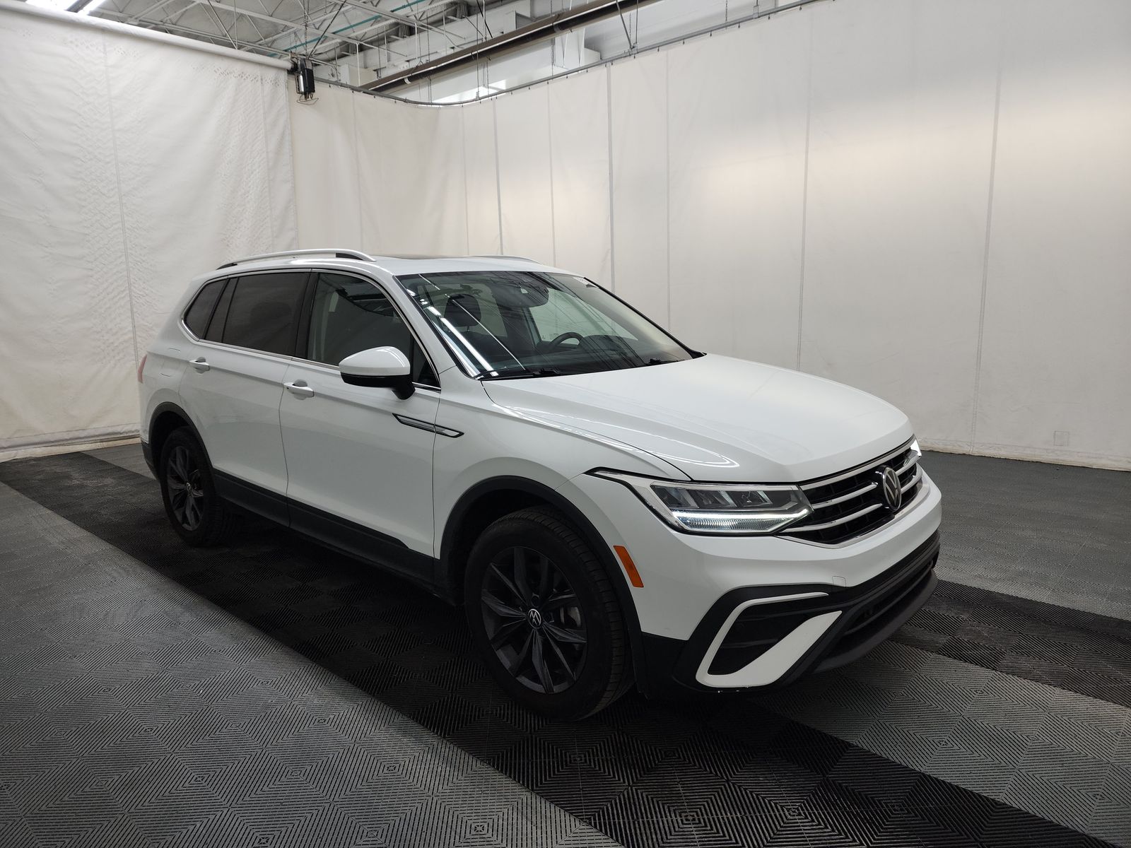 2022 Volkswagen Tiguan 2.0T SE AWD
