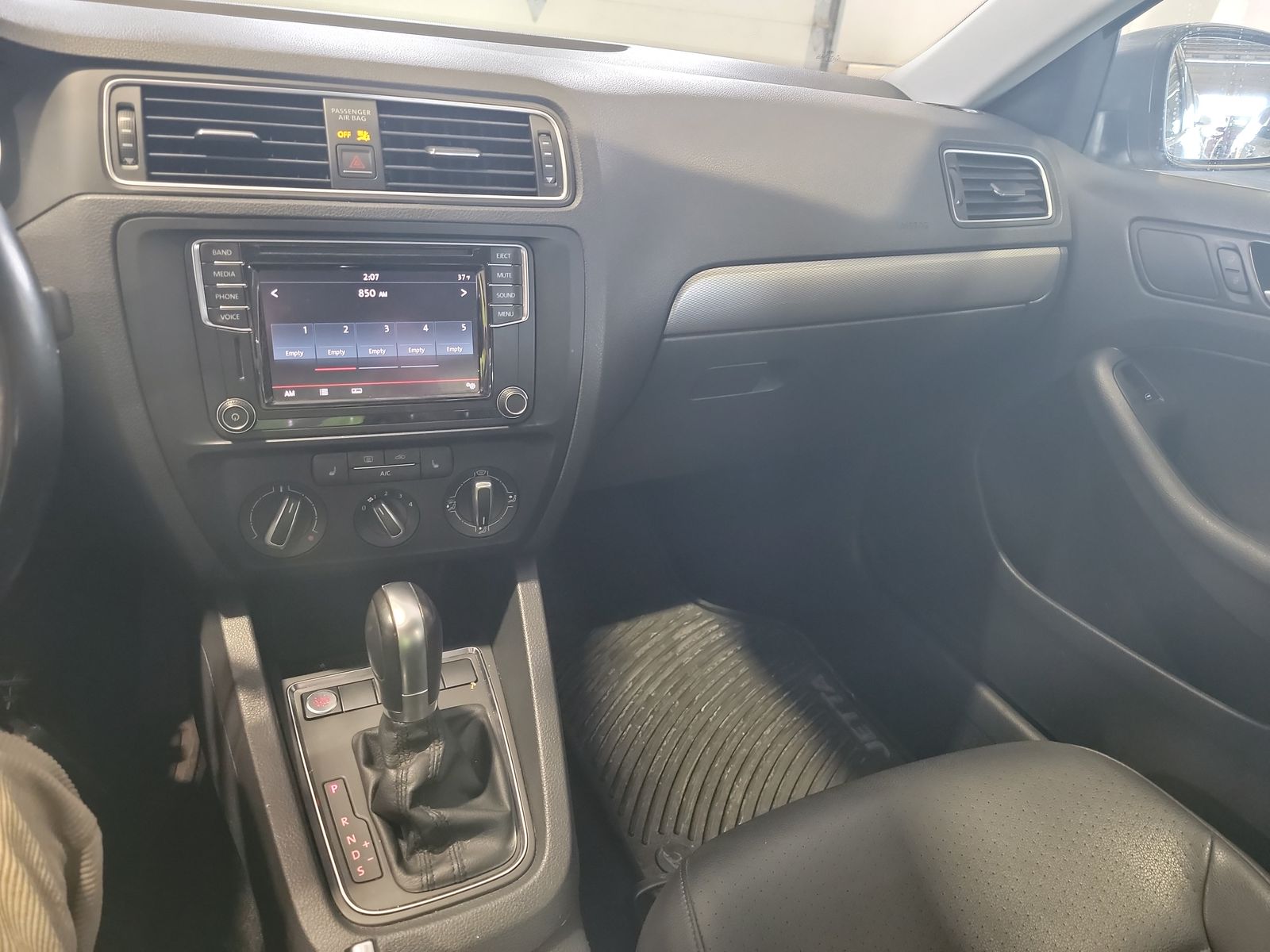 2017 Volkswagen Jetta 1.4T SE FWD