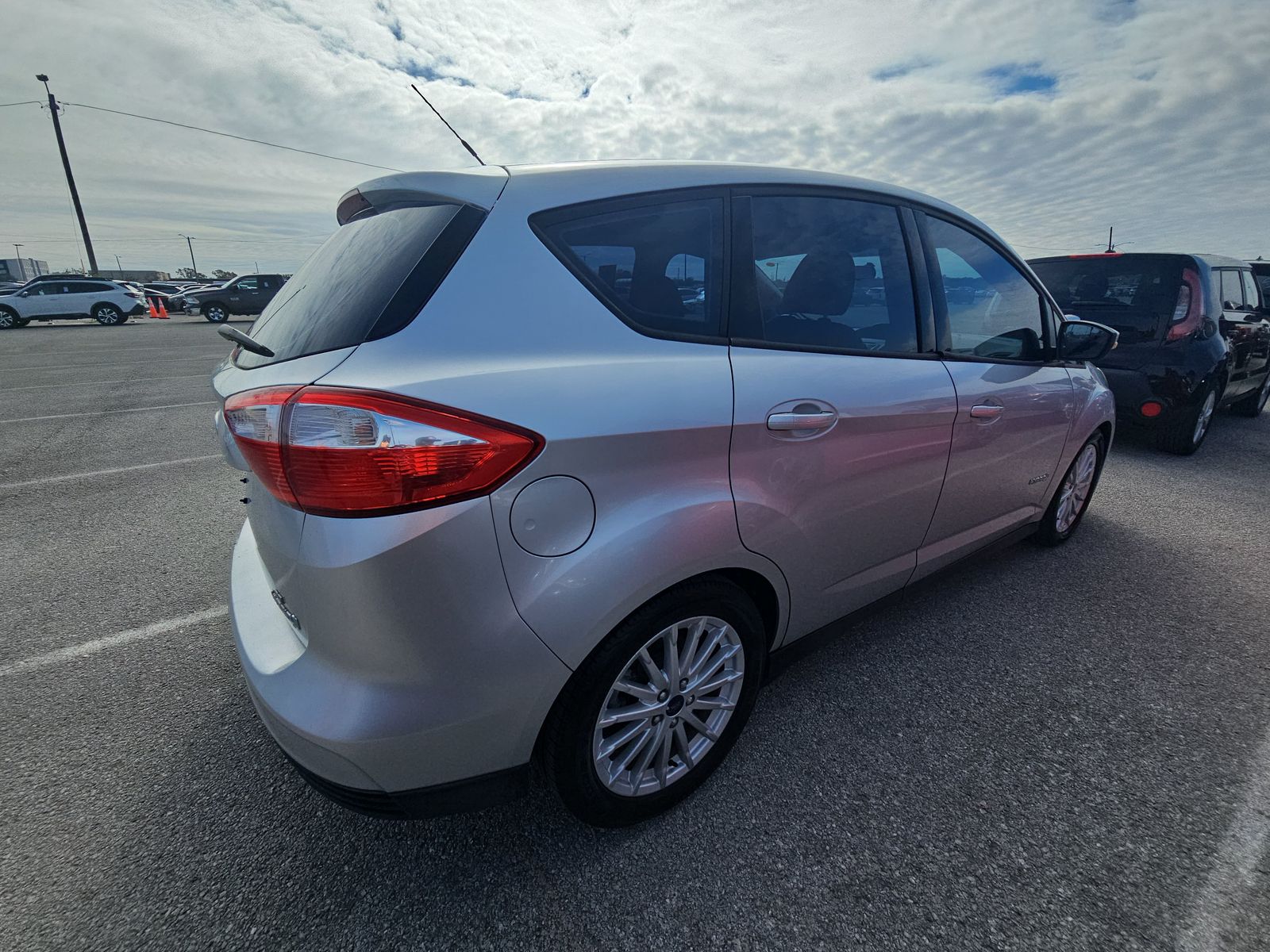 2016 Ford C-MAX Hybrid SE FWD