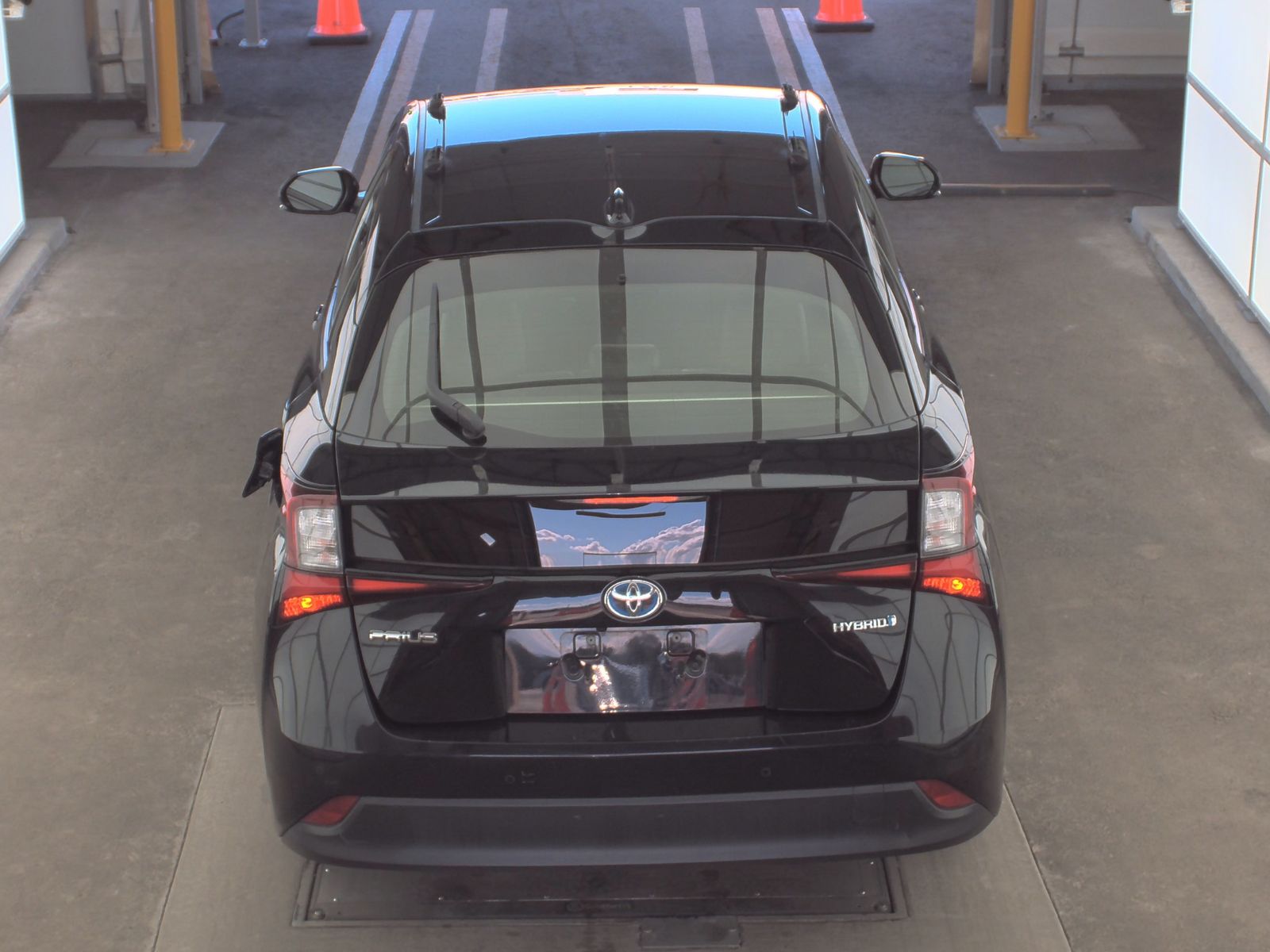 2021 Toyota Prius XLE FWD