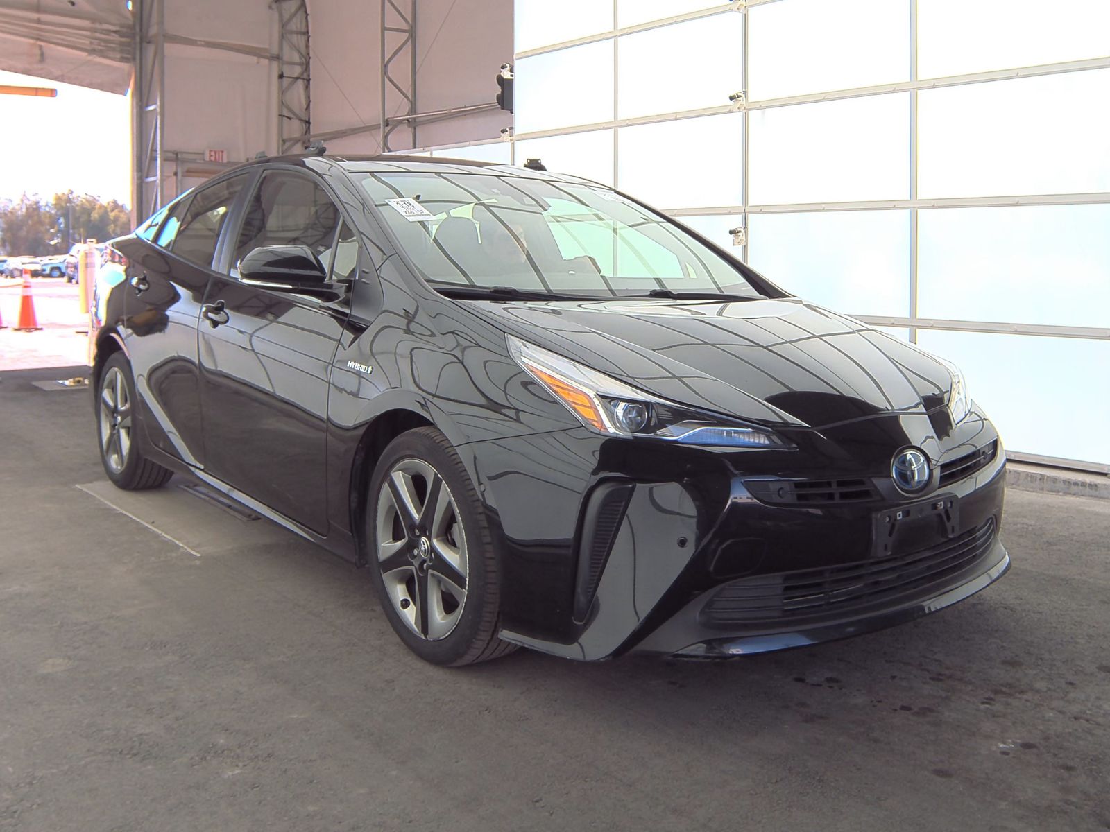 2021 Toyota Prius XLE FWD