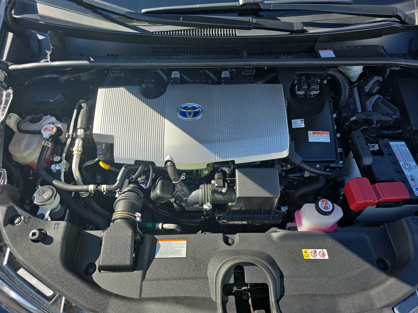 2021 Toyota Prius XLE FWD