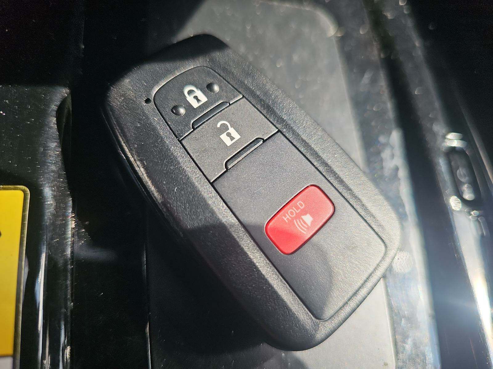 2021 Toyota Prius XLE FWD