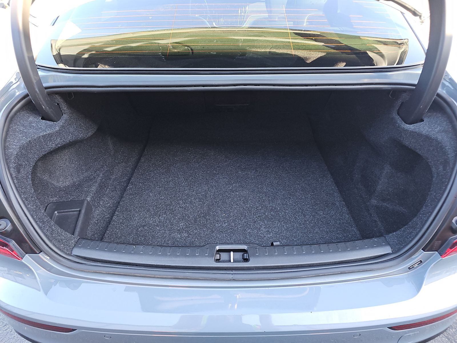 2022 Volvo S60 B5 Momentum AWD