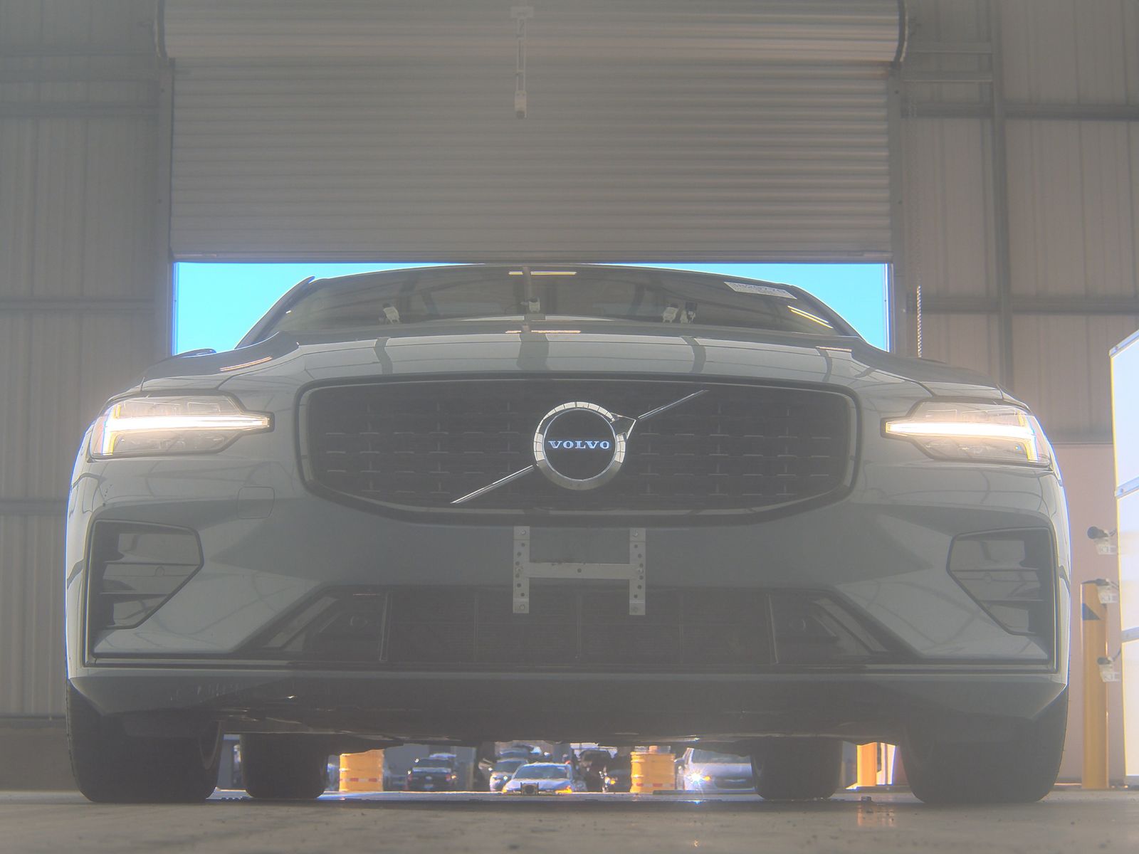 2022 Volvo S60 B5 Momentum AWD