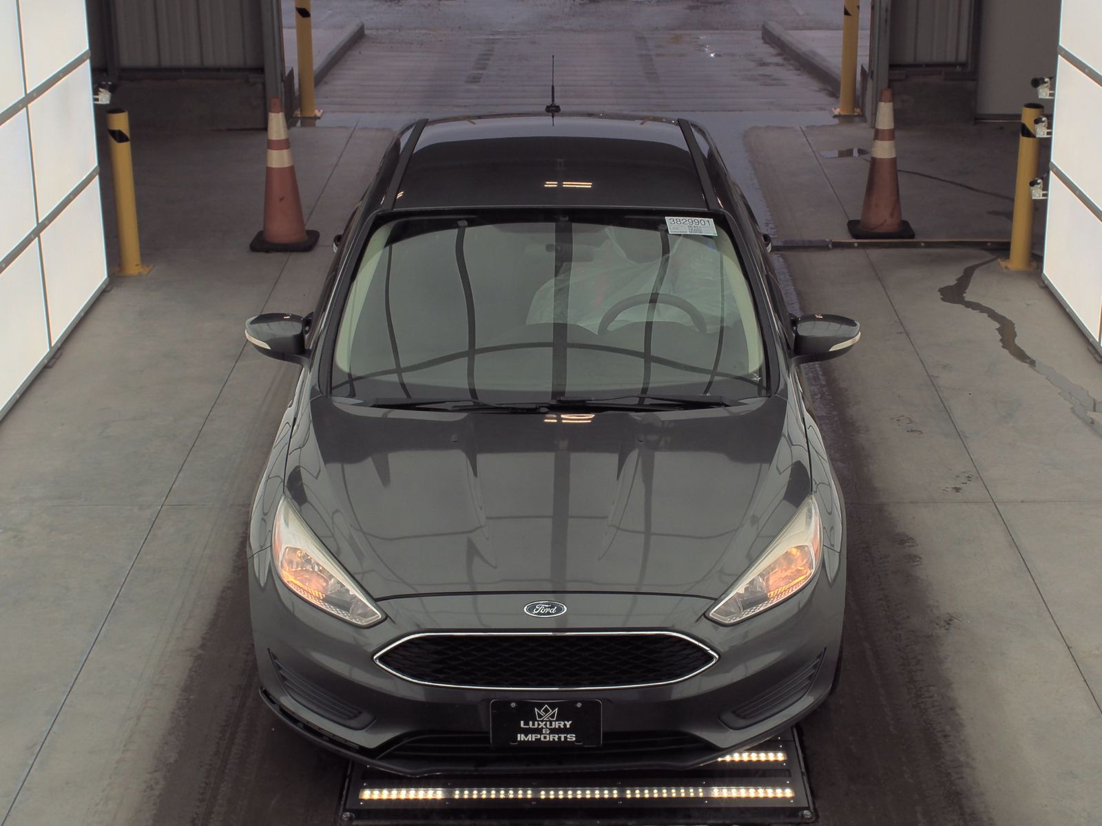 2016 Ford Focus SE FWD