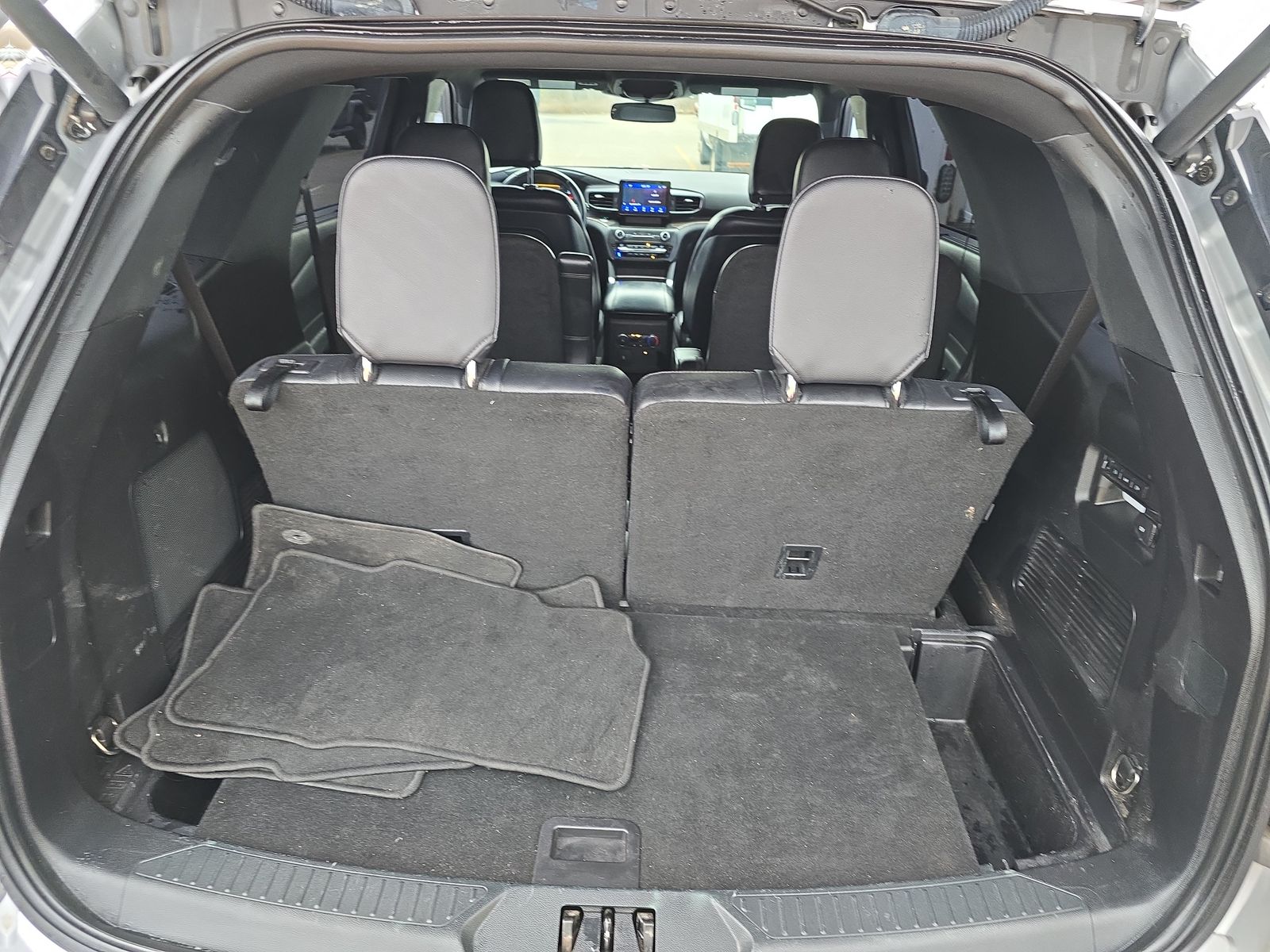 2020 Ford Explorer Limited RWD