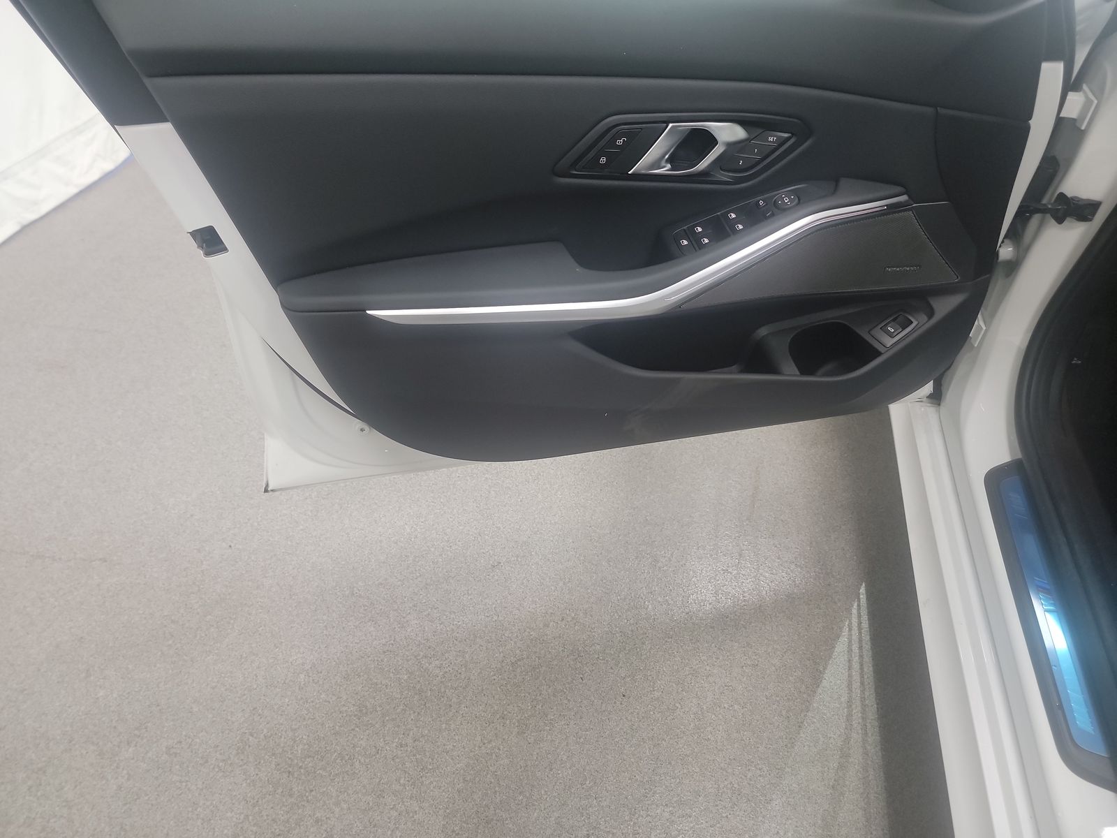 2024 BMW 3 Series 330i xDrive AWD