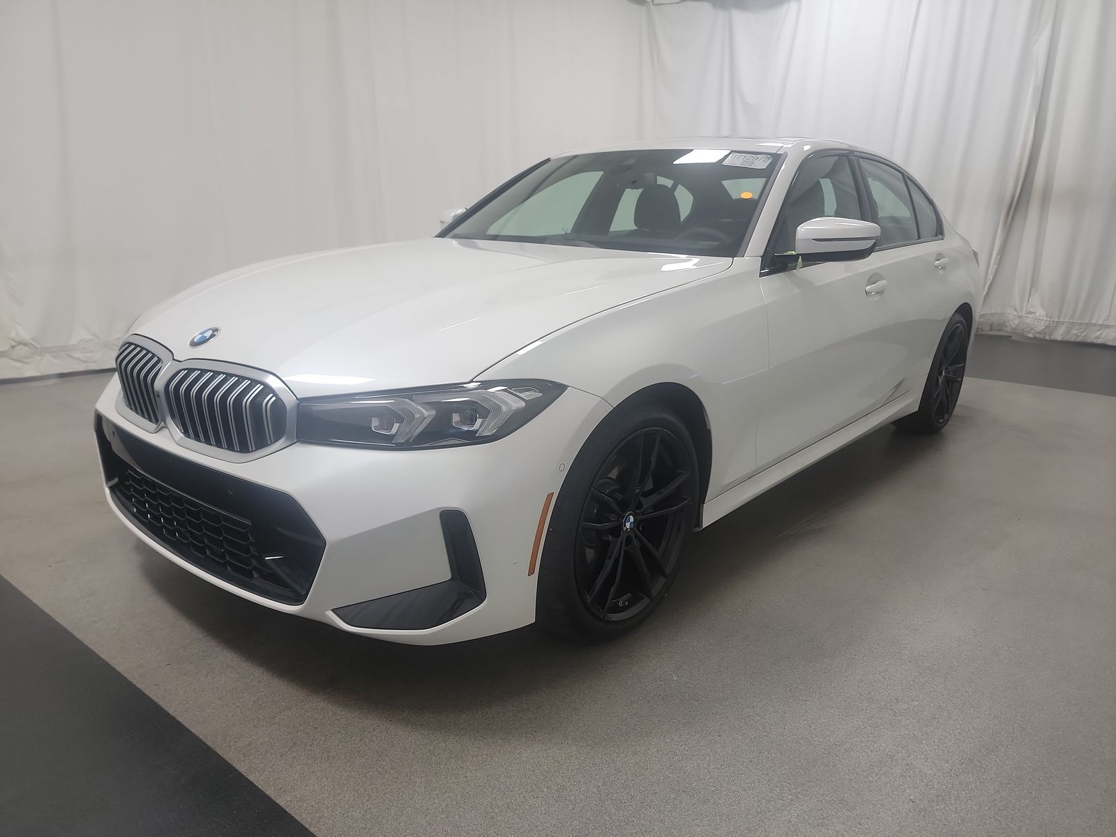 2024 BMW 3 Series 330i xDrive AWD