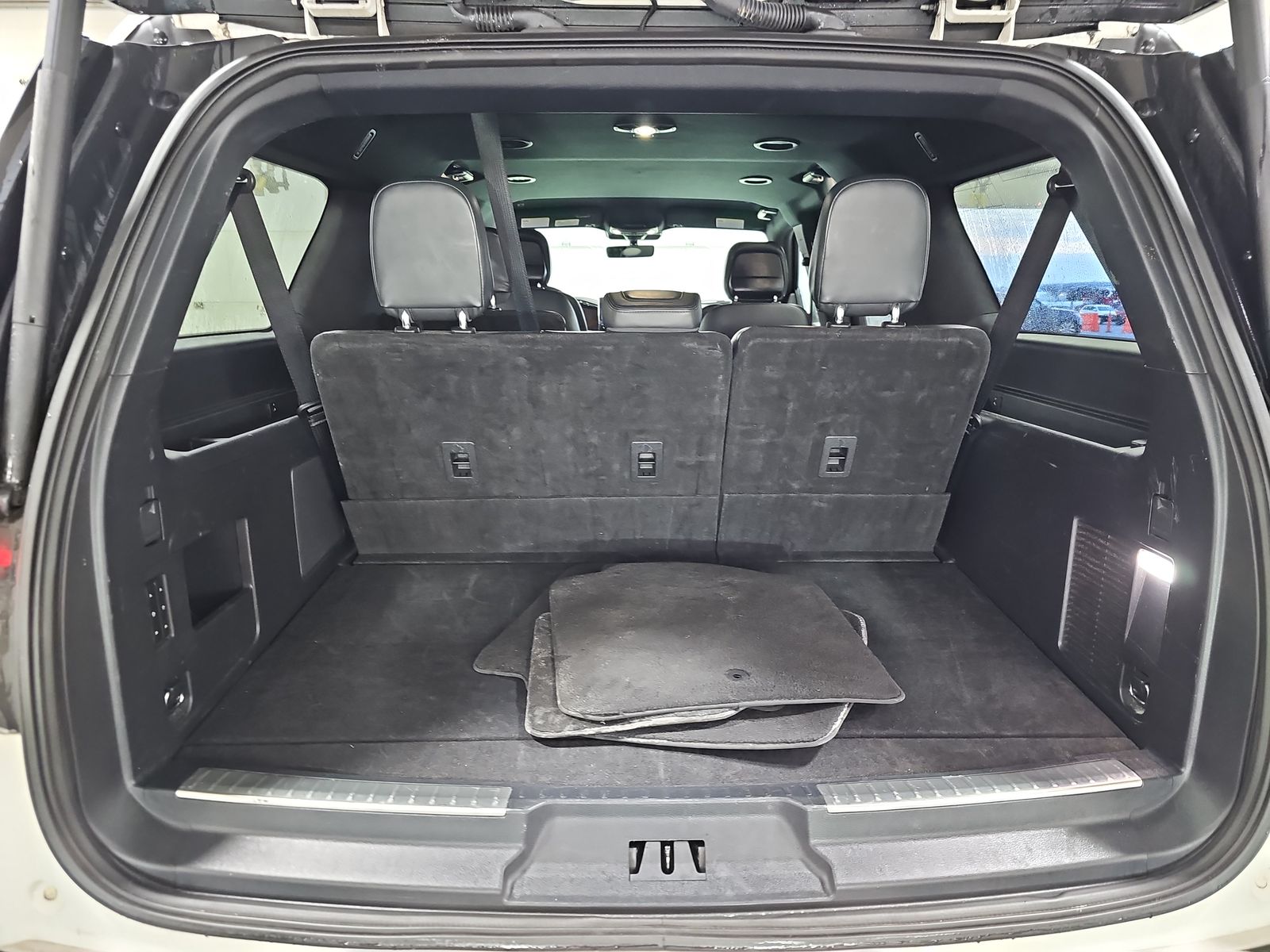 2022 Lincoln Navigator L Standard AWD