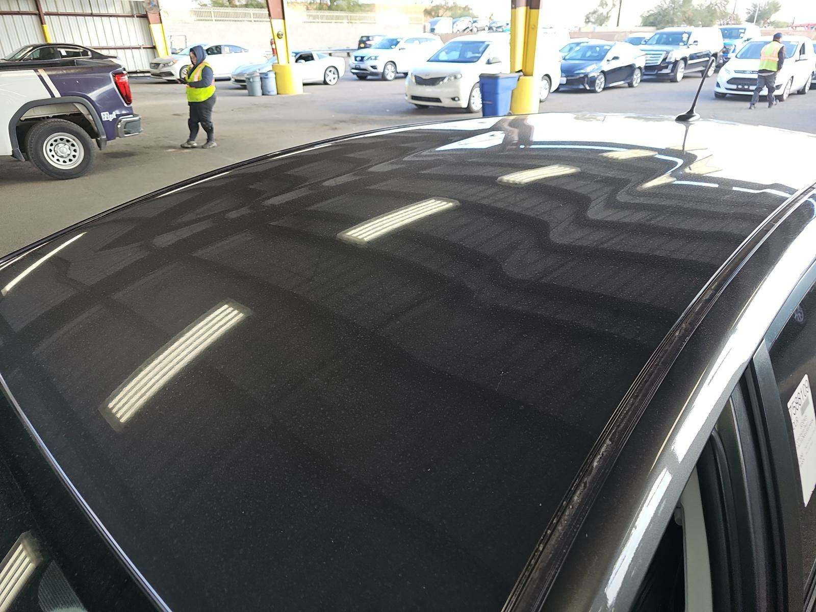 2016 Toyota Prius v Three FWD