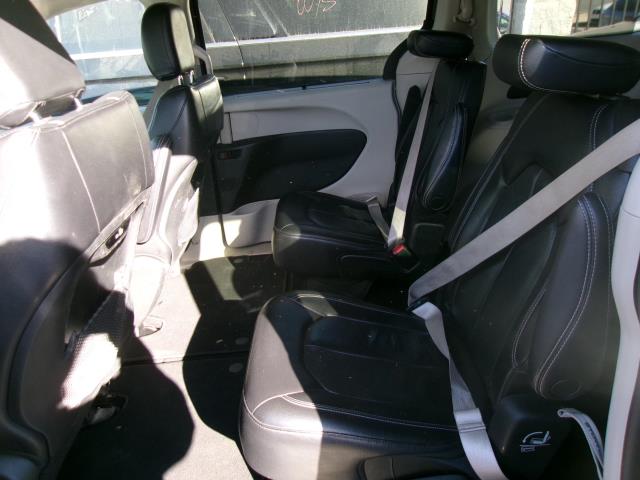 2022 Chrysler Pacifica Touring L FWD