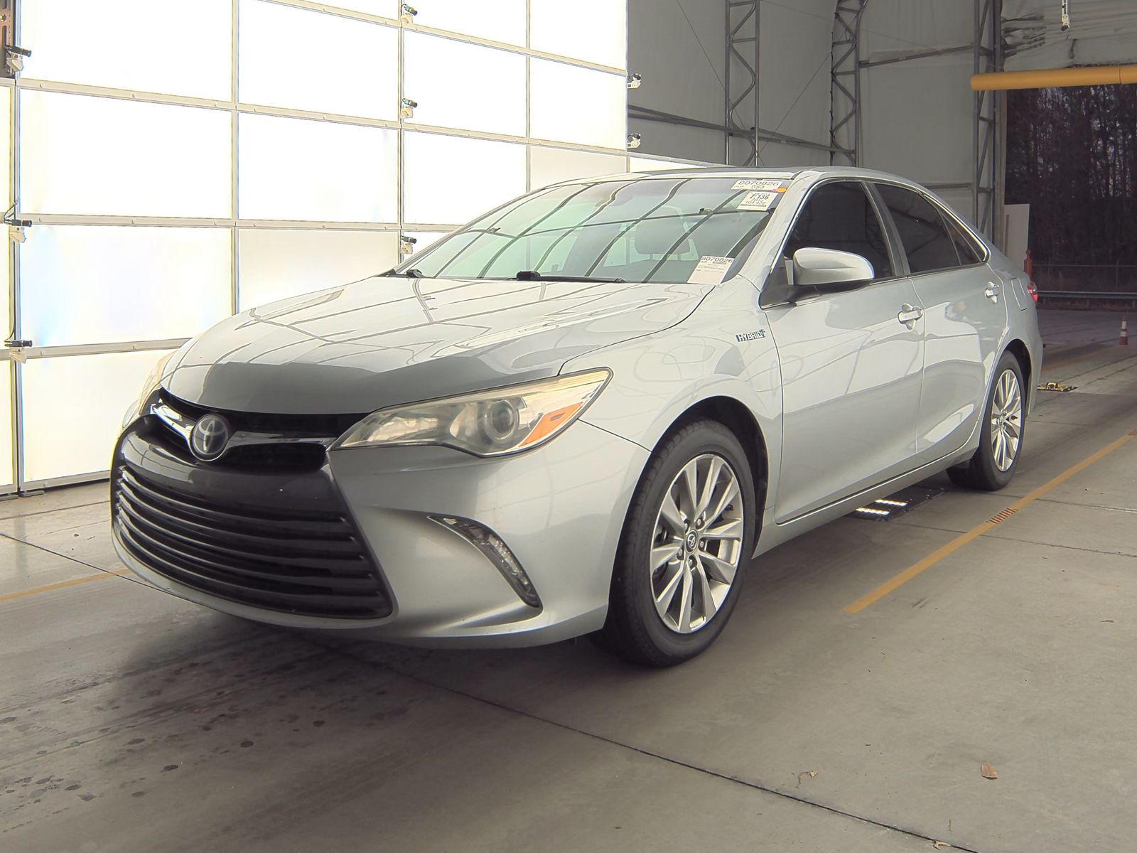 2015 Toyota Camry Hybrid XLE FWD