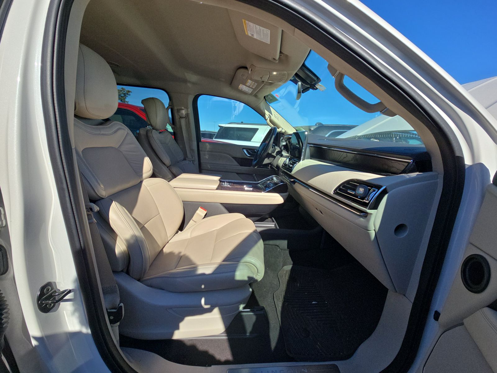 2019 Lincoln Navigator Select RWD