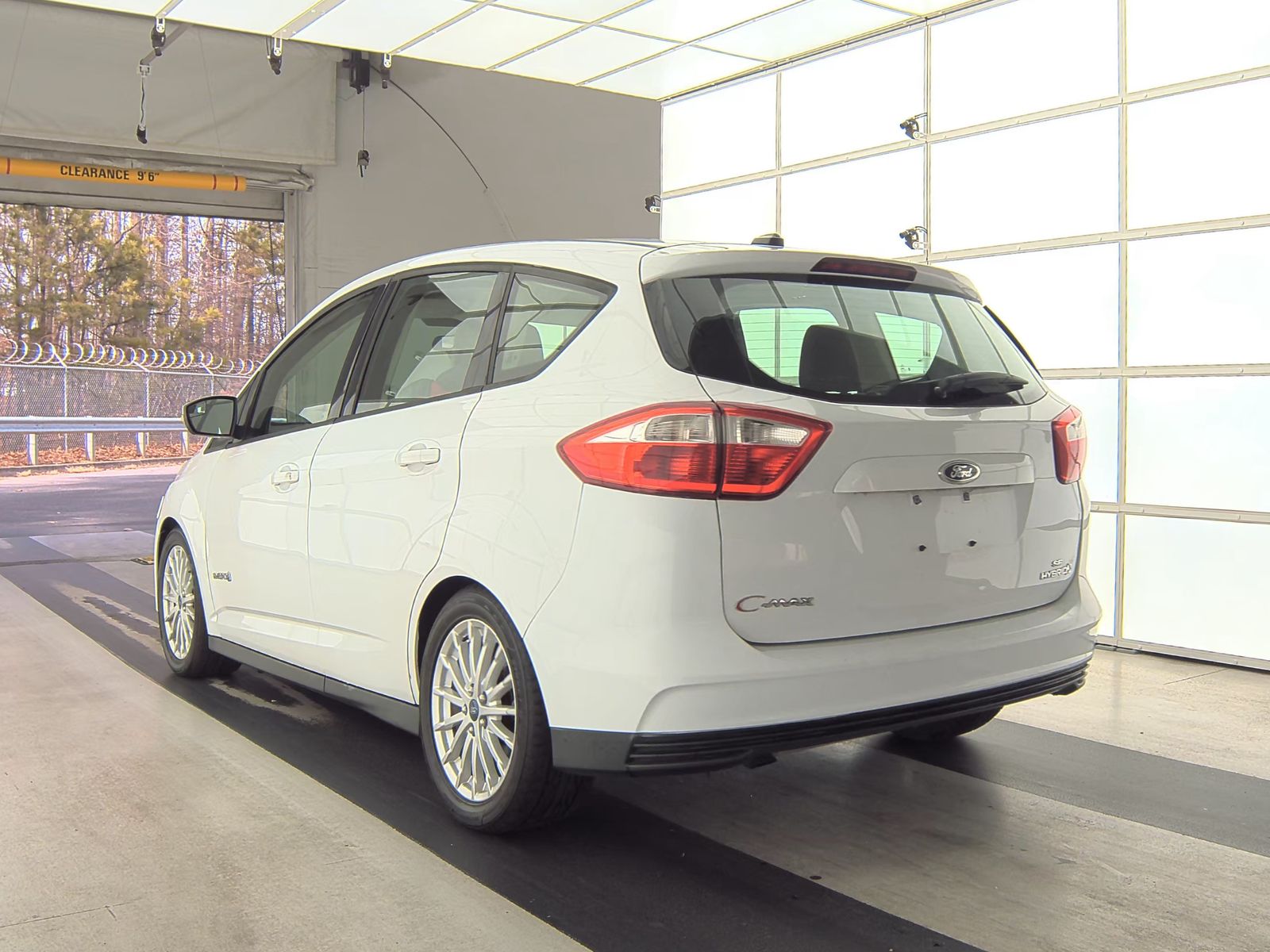 2015 Ford C-MAX Hybrid SE FWD