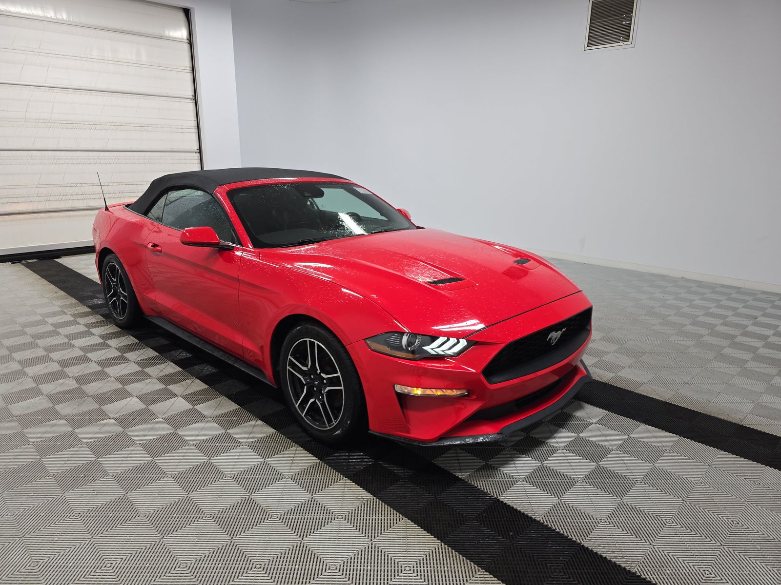 2022 Ford Mustang EcoBoost Premium RWD