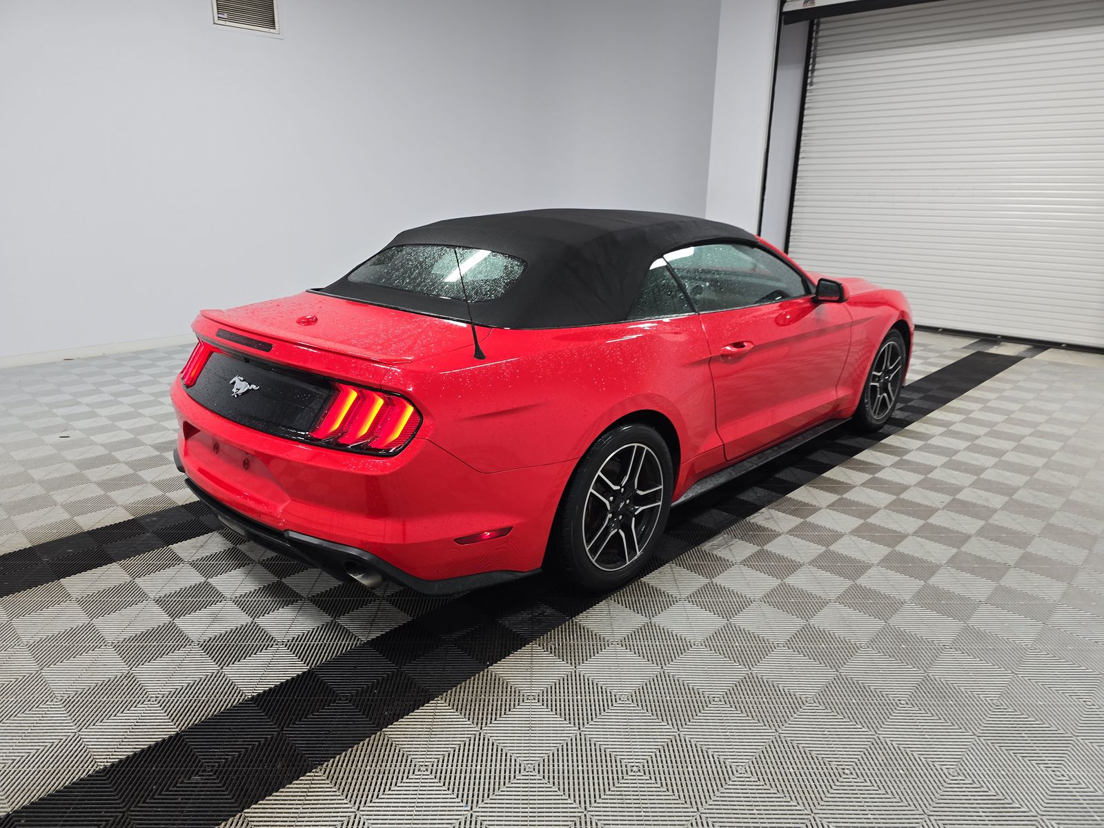 2022 Ford Mustang EcoBoost Premium RWD