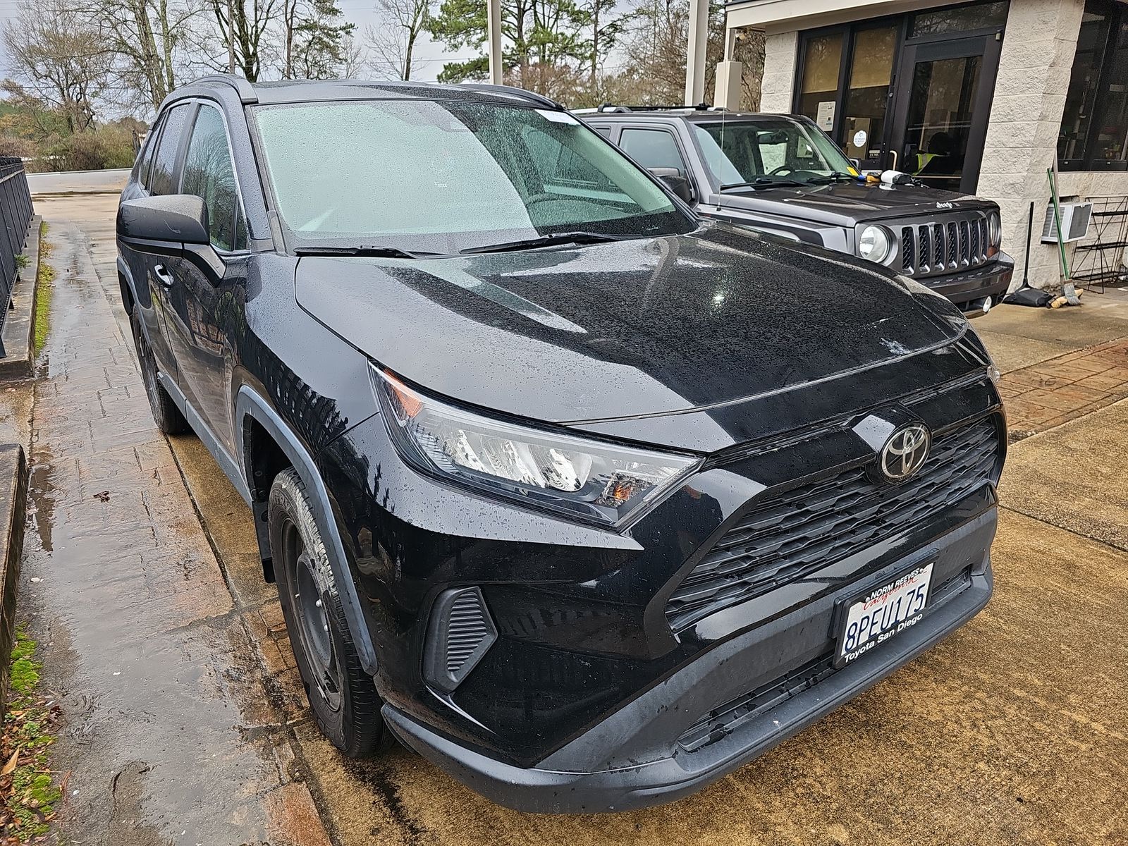 2020 Toyota RAV4 LE FWD