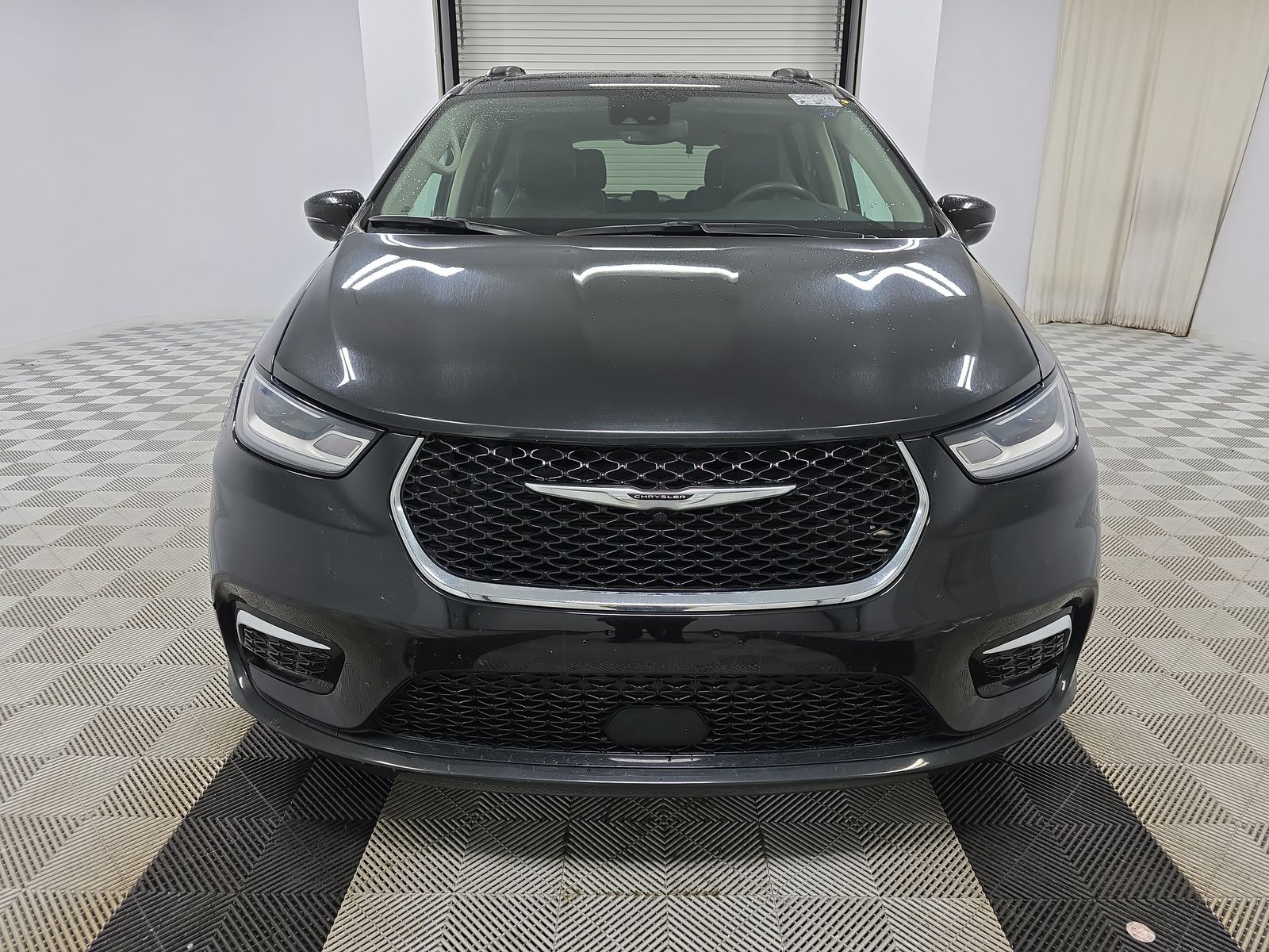 2022 Chrysler Pacifica Touring L FWD