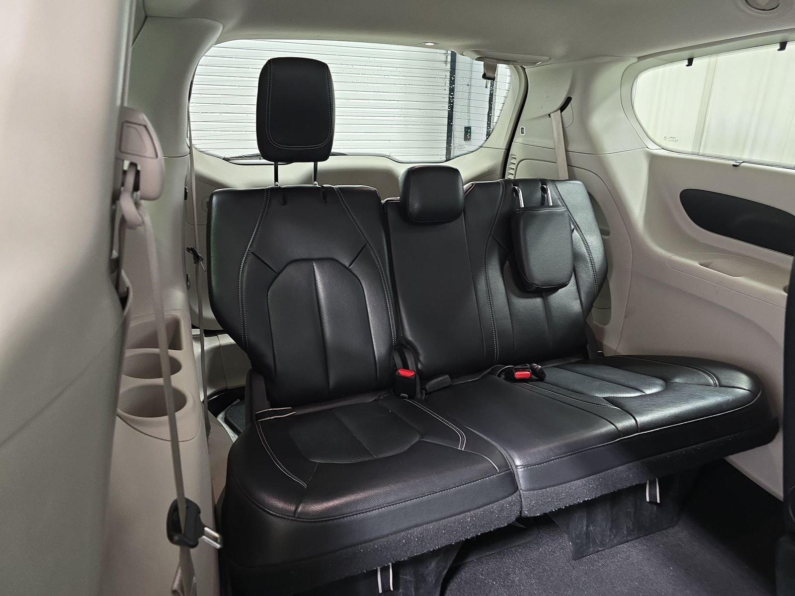 2022 Chrysler Pacifica Touring L FWD