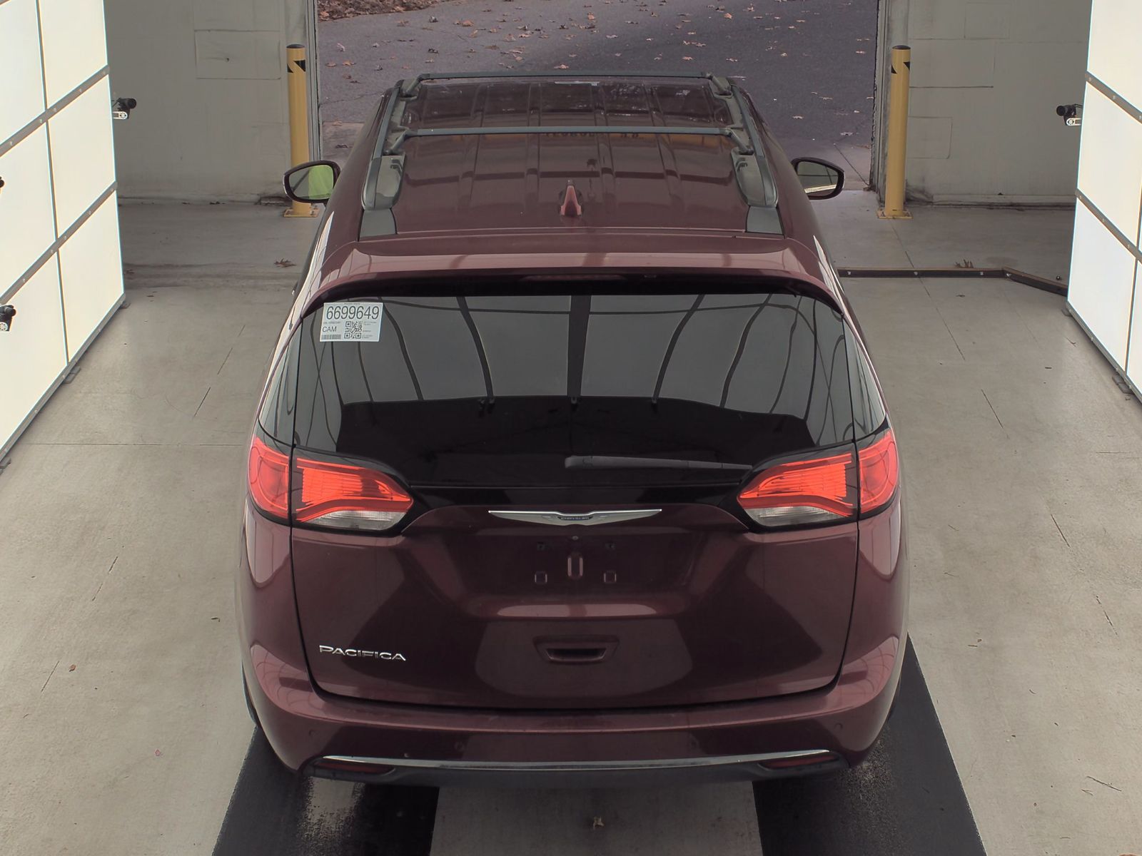 2017 Chrysler Pacifica Touring L FWD