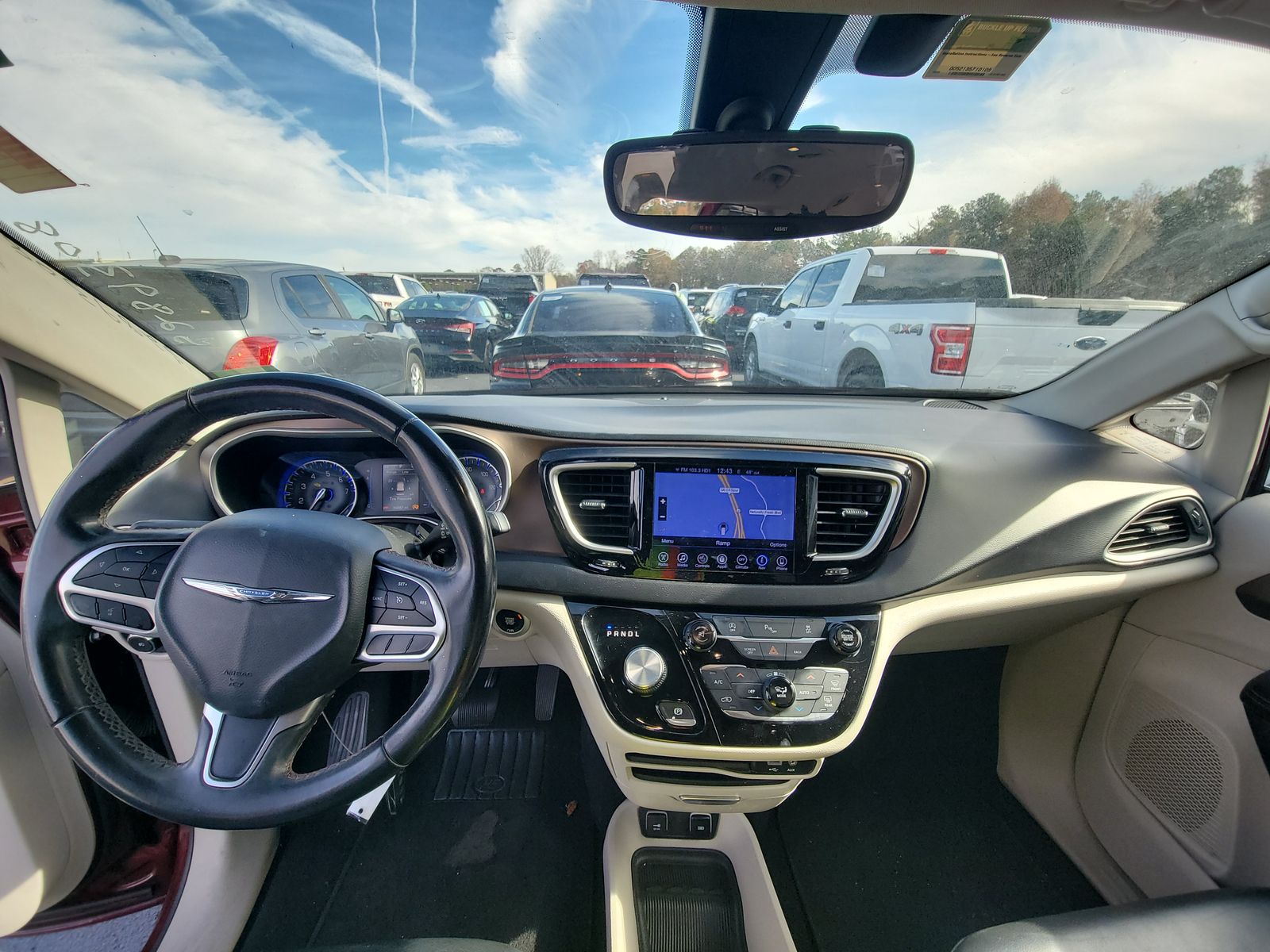 2017 Chrysler Pacifica Touring L FWD