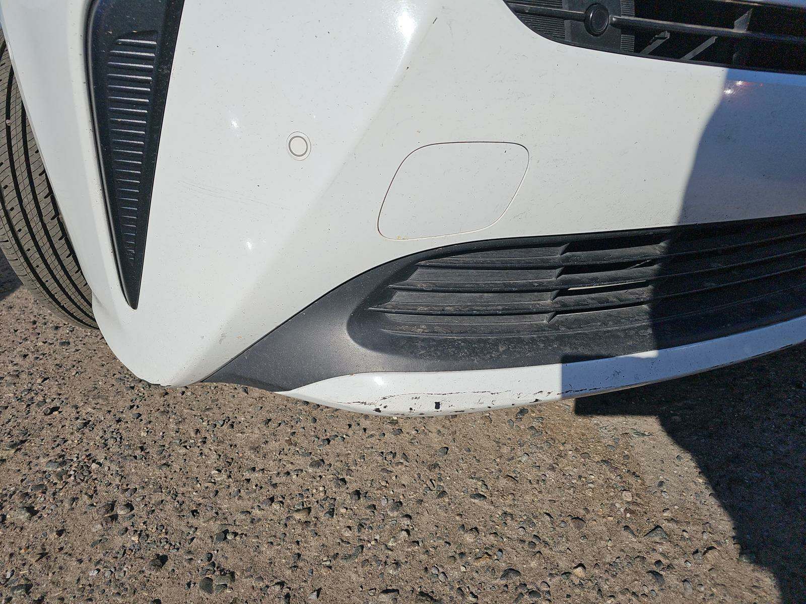 2021 Toyota Prius LE FWD