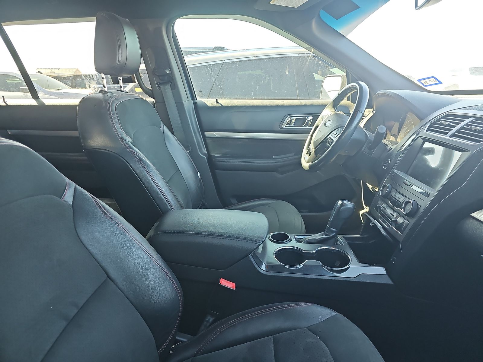 2019 Ford Explorer XLT FWD
