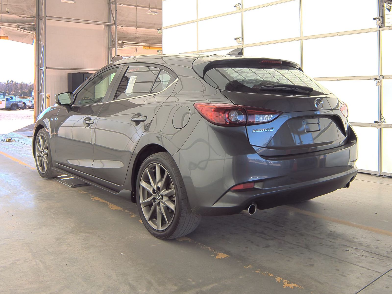 2018 MAZDA MAZDA3 Touring FWD