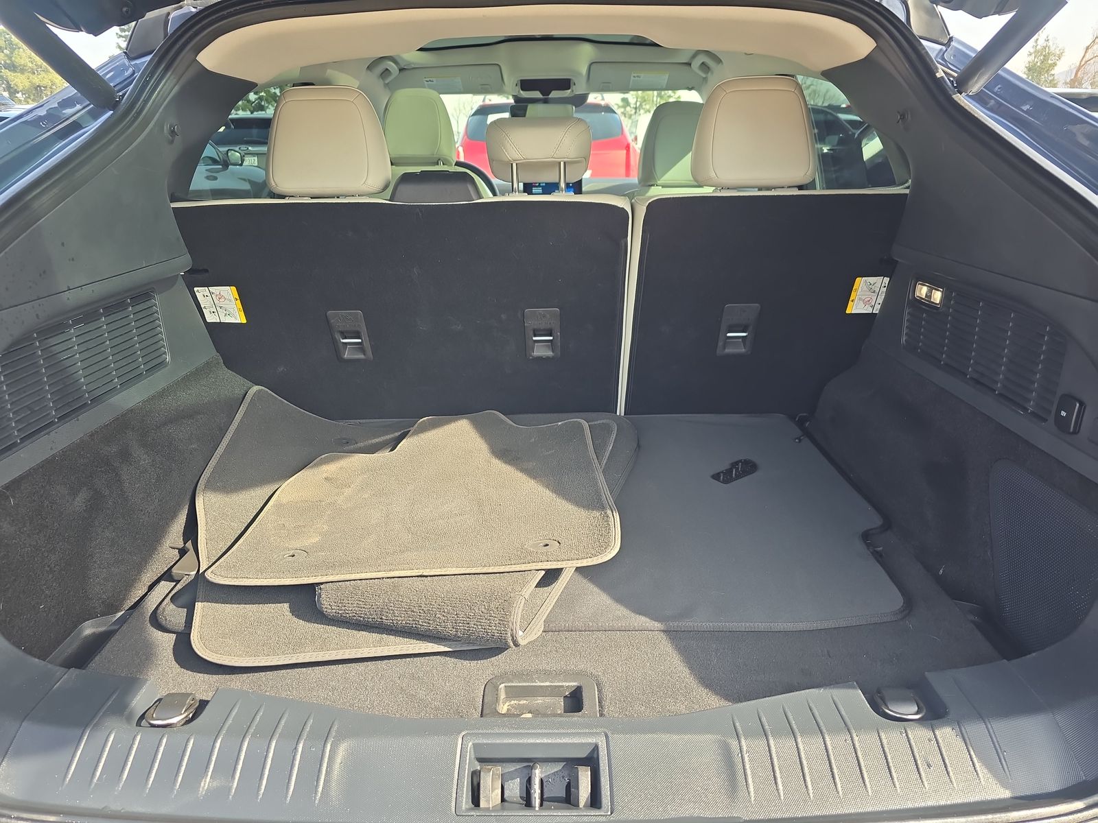 2021 Ford Mustang Mach-E Premium RWD