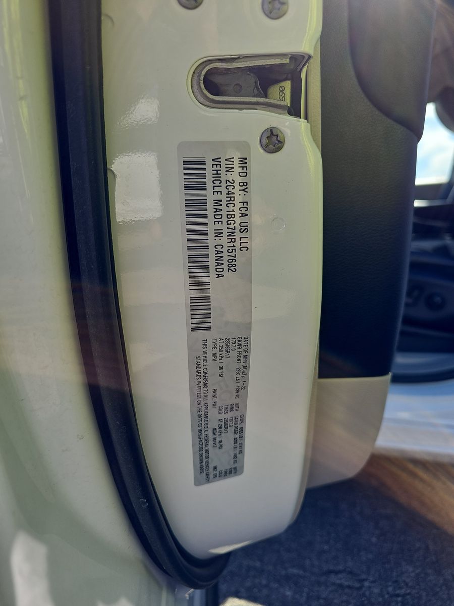 2022 Chrysler Pacifica Touring L FWD