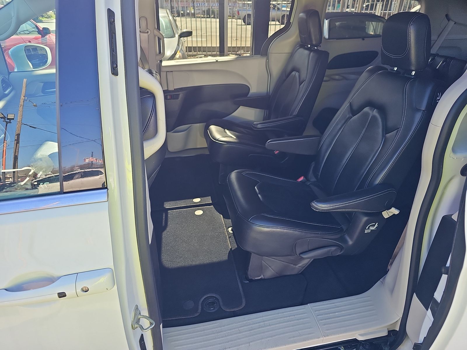 2022 Chrysler Pacifica Touring L FWD