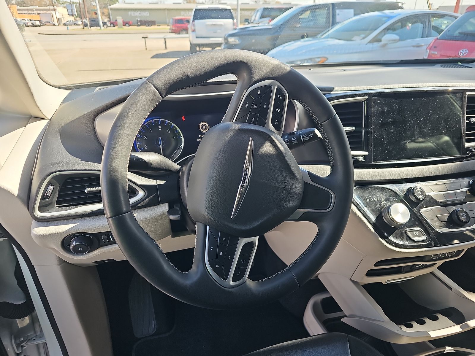 2022 Chrysler Pacifica Touring L FWD