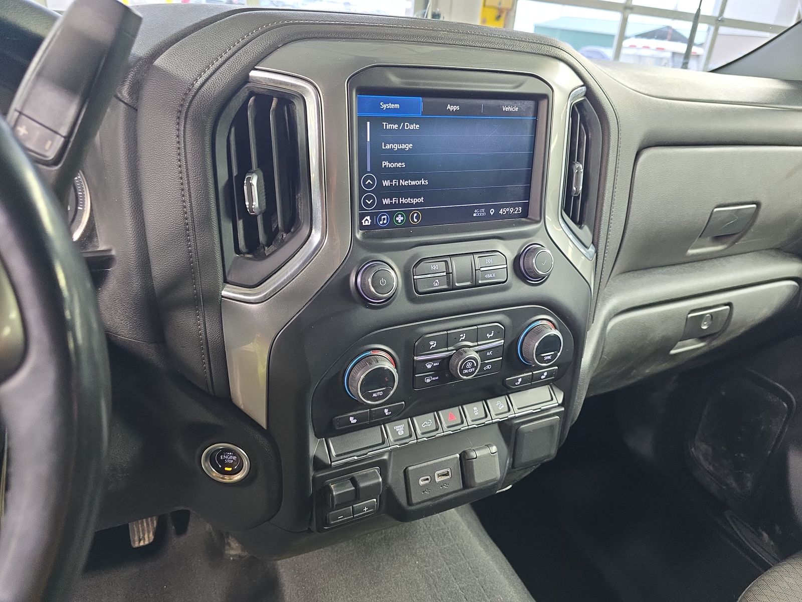 2023 Chevrolet Silverado 2500HD LT AWD