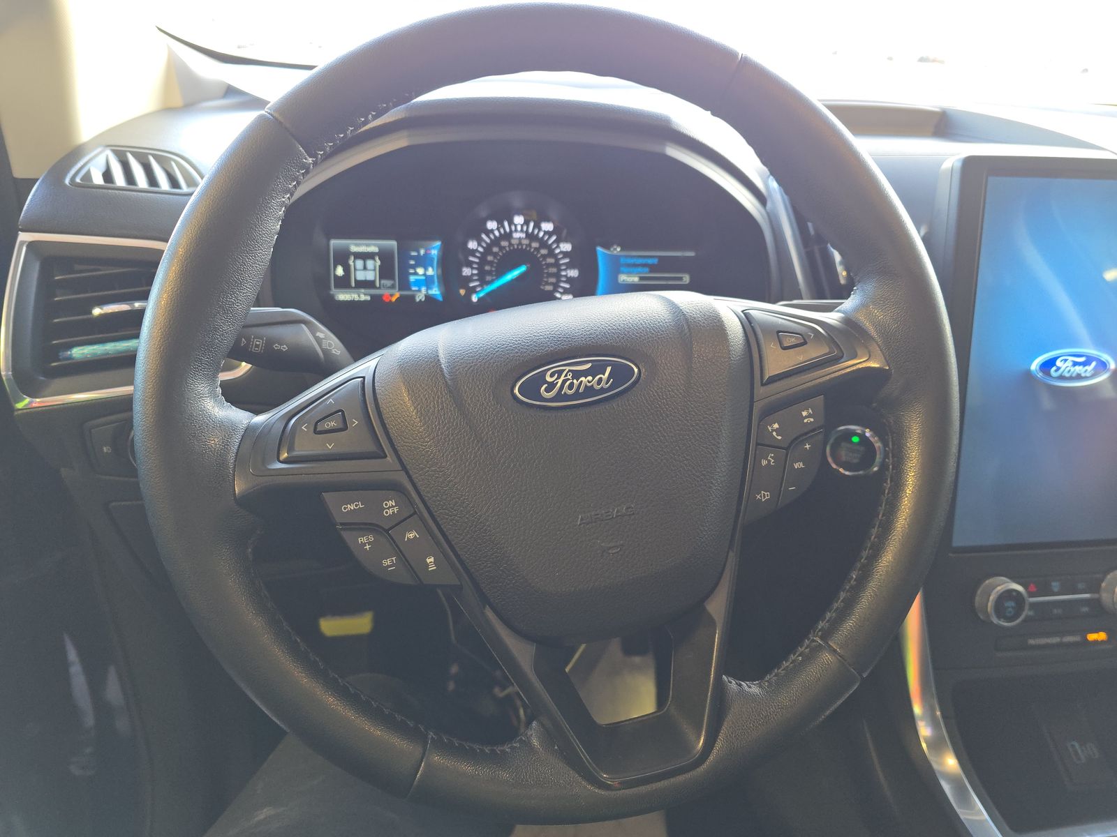 2022 Ford Edge Titanium AWD