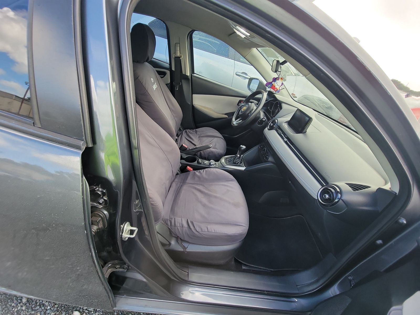 2019 Toyota Yaris L FWD