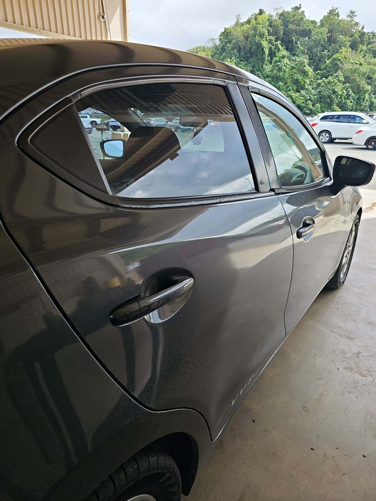 2019 Toyota Yaris L FWD