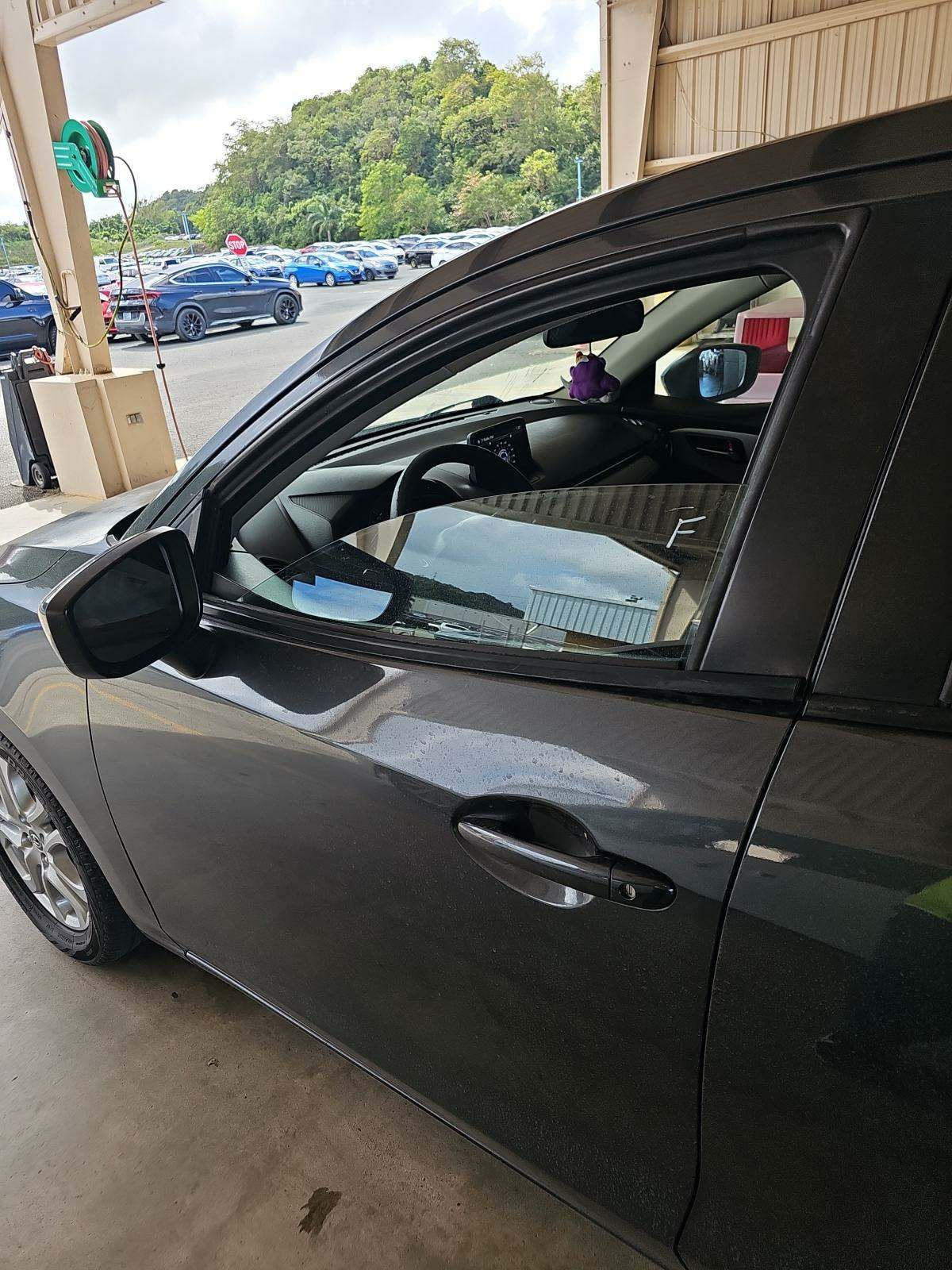 2019 Toyota Yaris L FWD