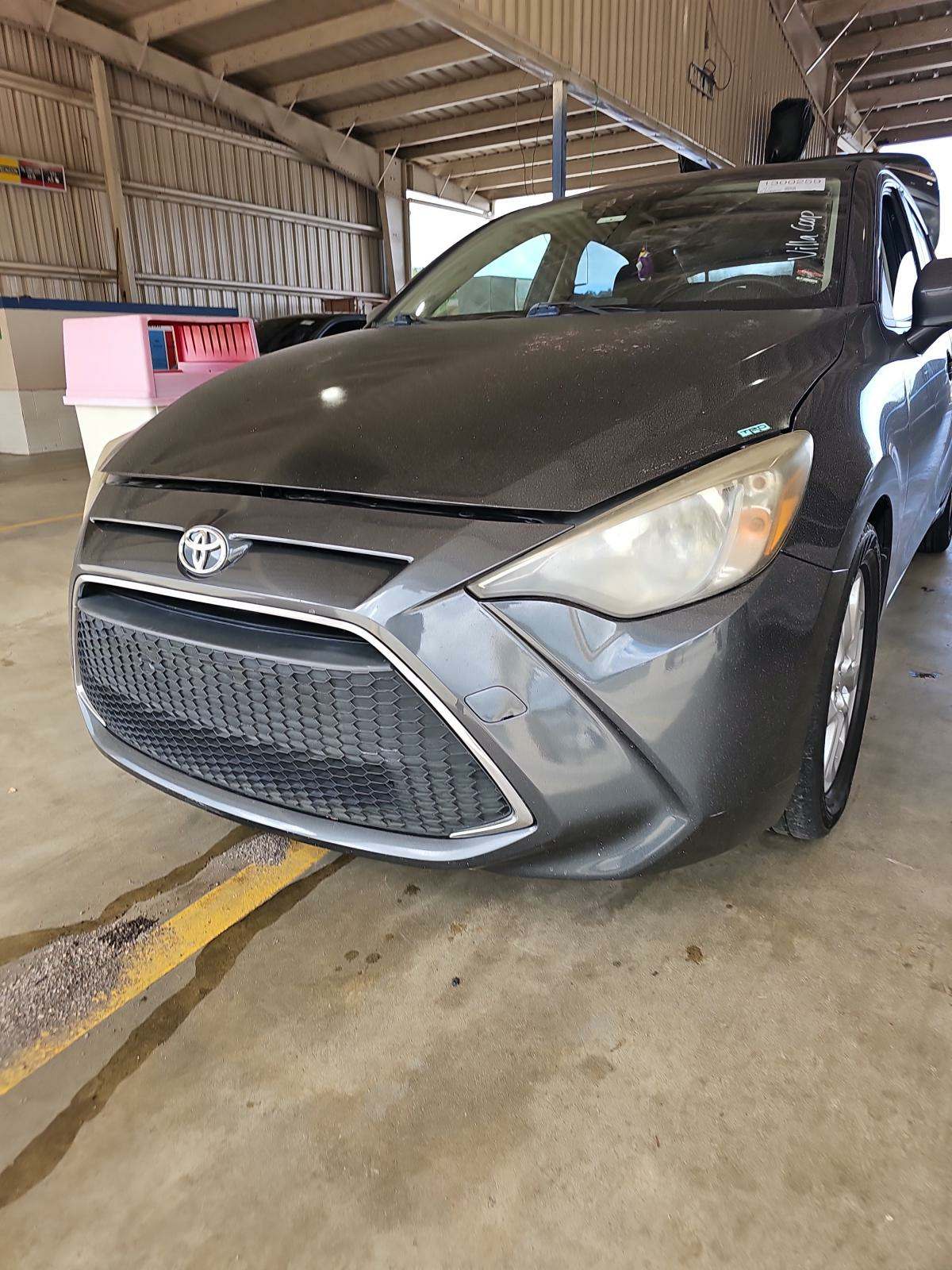 2019 Toyota Yaris L FWD