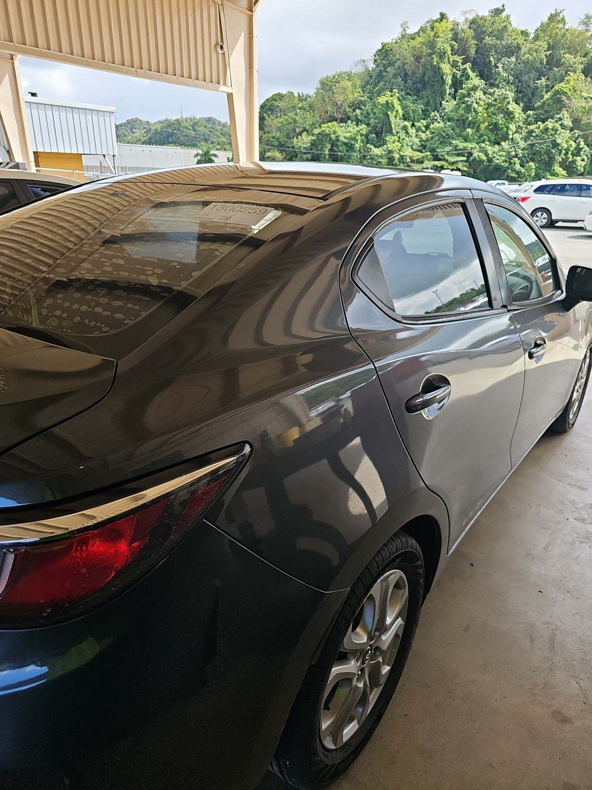 2019 Toyota Yaris L FWD