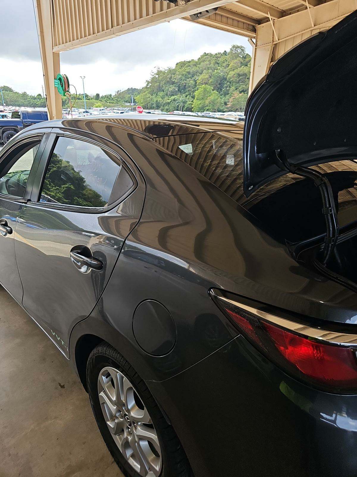 2019 Toyota Yaris L FWD