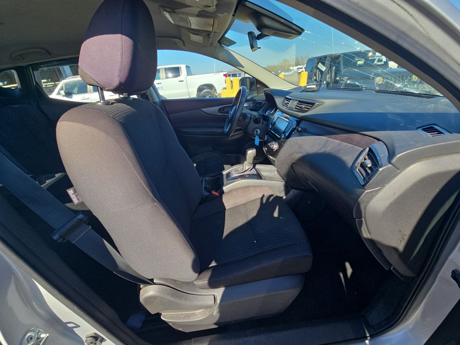 2020 Nissan Rogue Sport S FWD